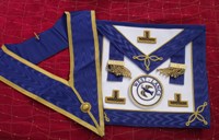 Provincial Undress Set